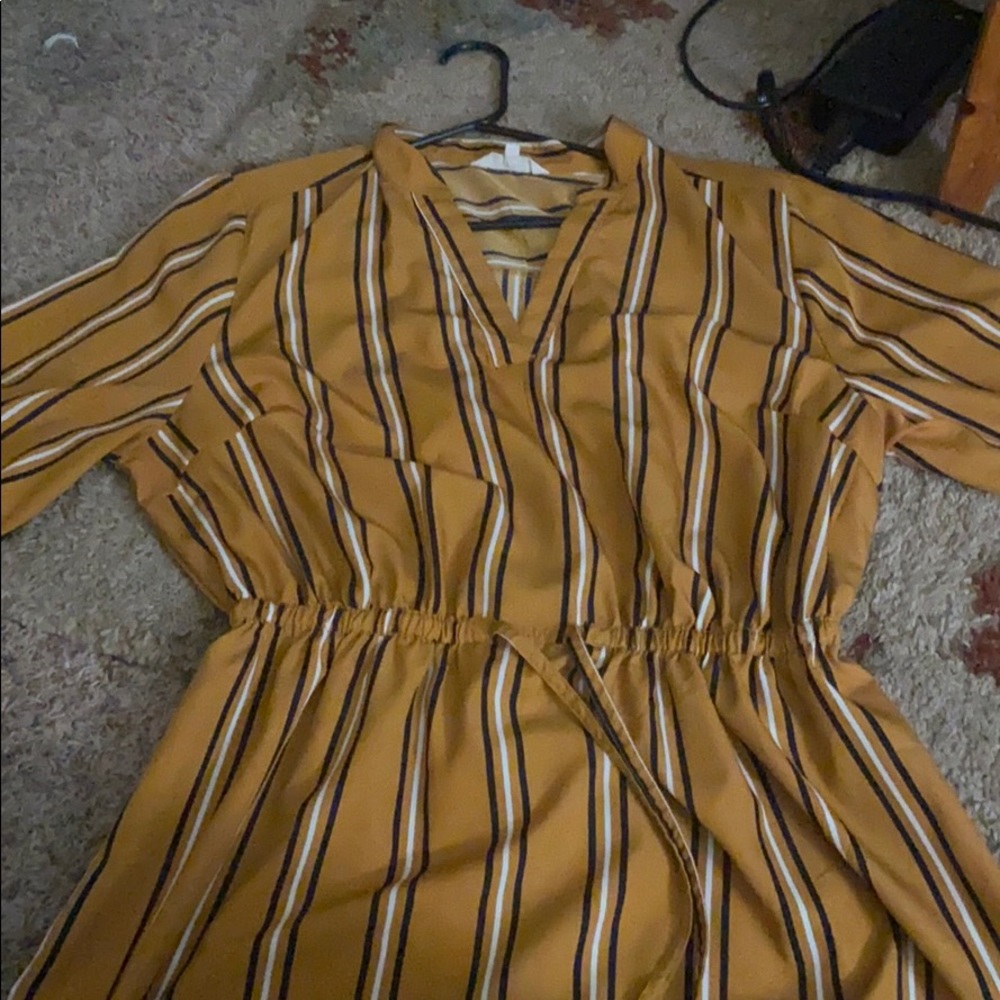 Yellow and navy dress